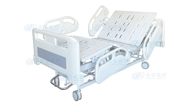 211三功能电动病床四护栏